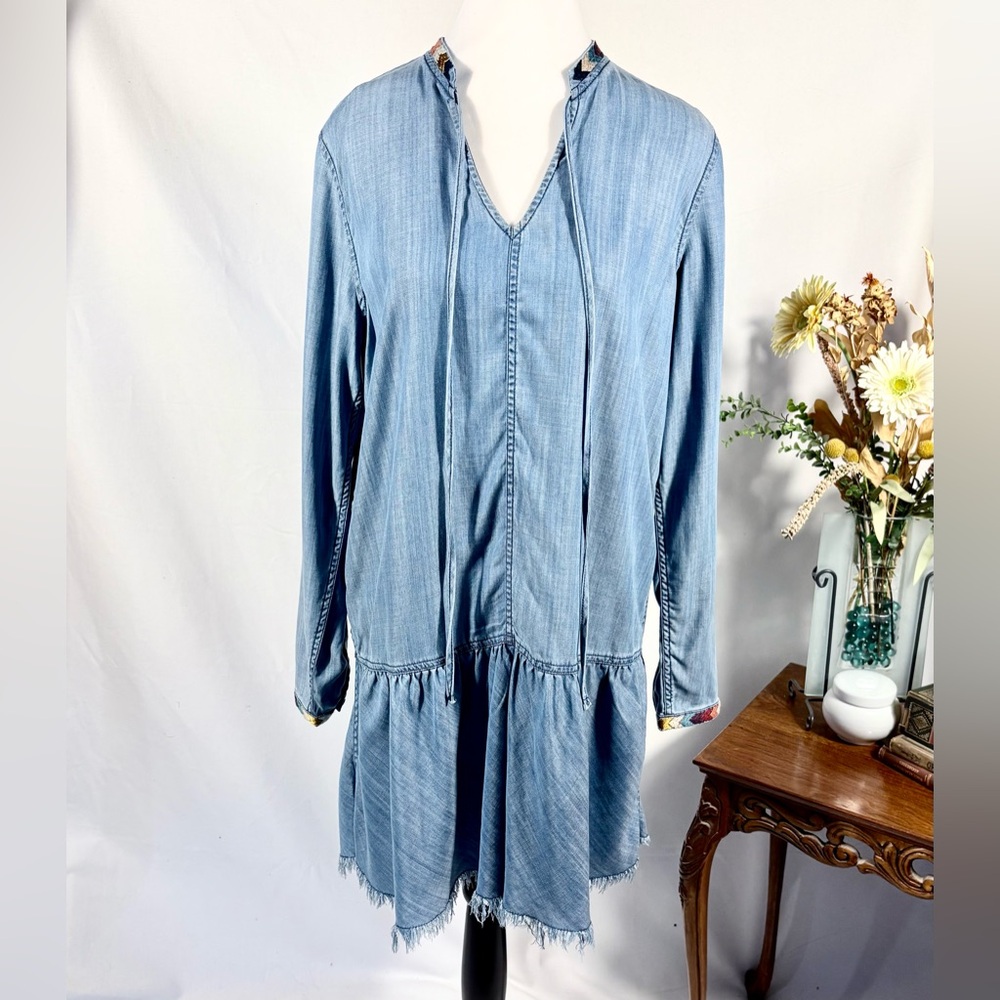 ♨️Driftwood Shaye Chambray Denim Drop-Waist Embroidered Mini Dress – Size M🧡 - Picture 9 of 9